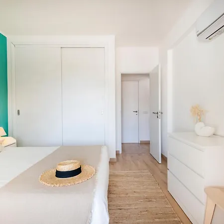 Balaia 3br Sunny Terrace Апартаменты *